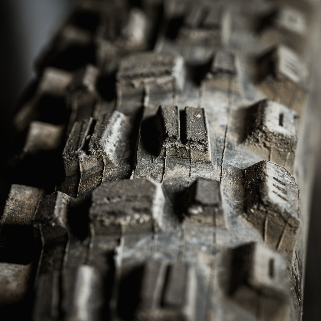 Llantas Maxxis Assegai DH Casing 3CMaxgrip TB 29 y 27.5