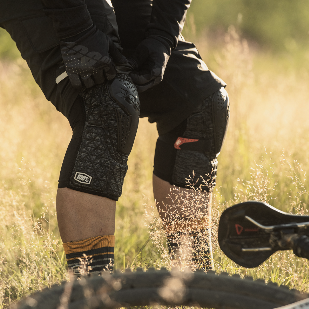 Rodilleras 100% Surpass Heather MTB