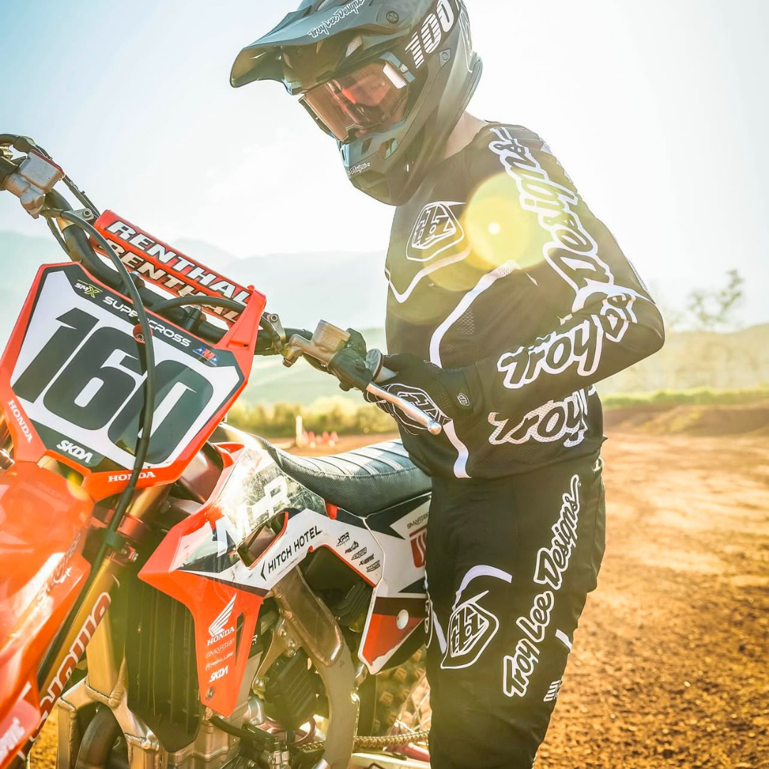 Traje SE PRO Troy Lee Designs Radian Blk