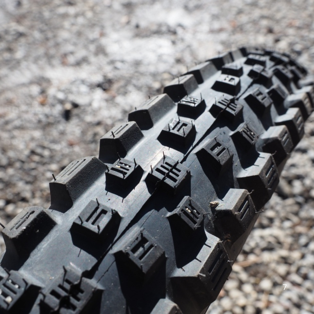 Llantas Vittoria Martello Trail Casing 29x2.40 TBL Folding